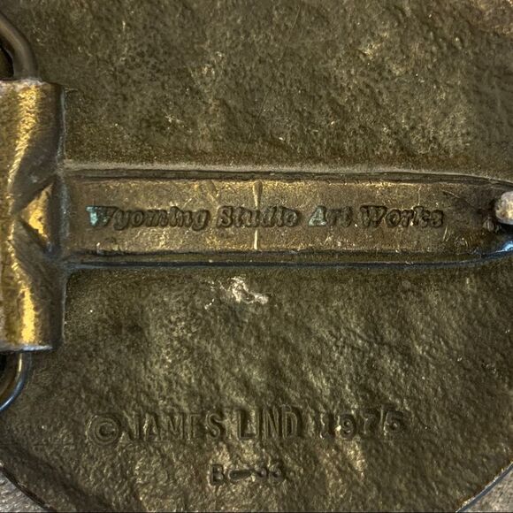 VINTAGE Miller extremely rare 1975 collectors item belt buckle - Picture 4 of 6